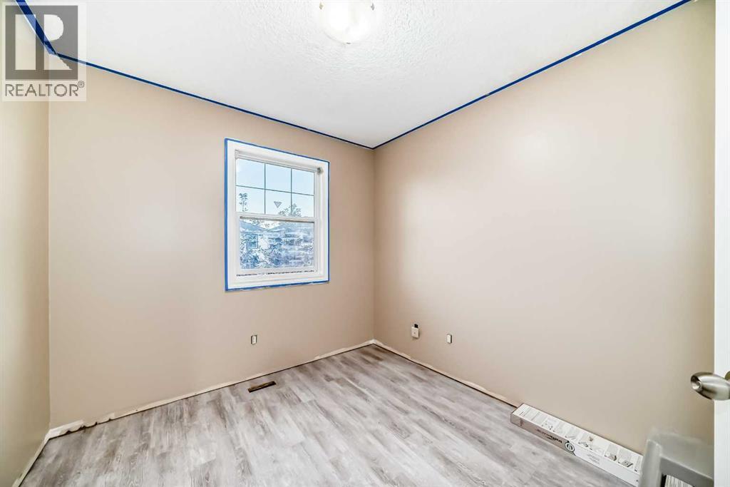 14 Dover Mews Se, Calgary, Alberta  T2B 0B6 - Photo 25 - A2257056