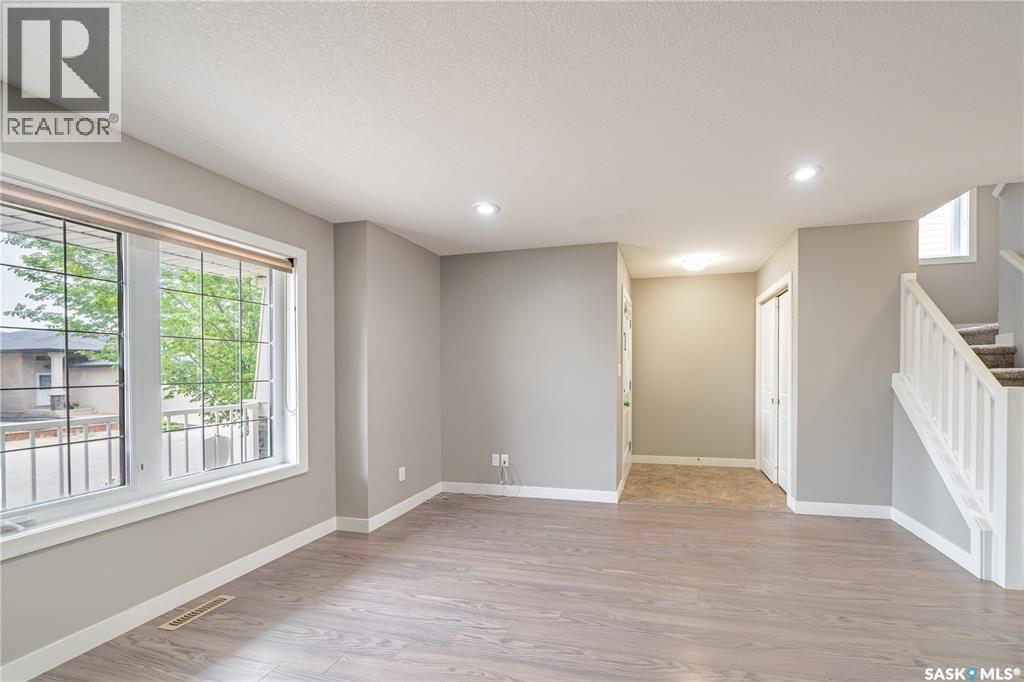 5128 Aerial Crescent, Regina, Saskatchewan  S4W 0C8 - Photo 11 - SK020083