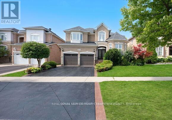 40 BARBERRY CRESCENT, Richmond Hill, Ontario