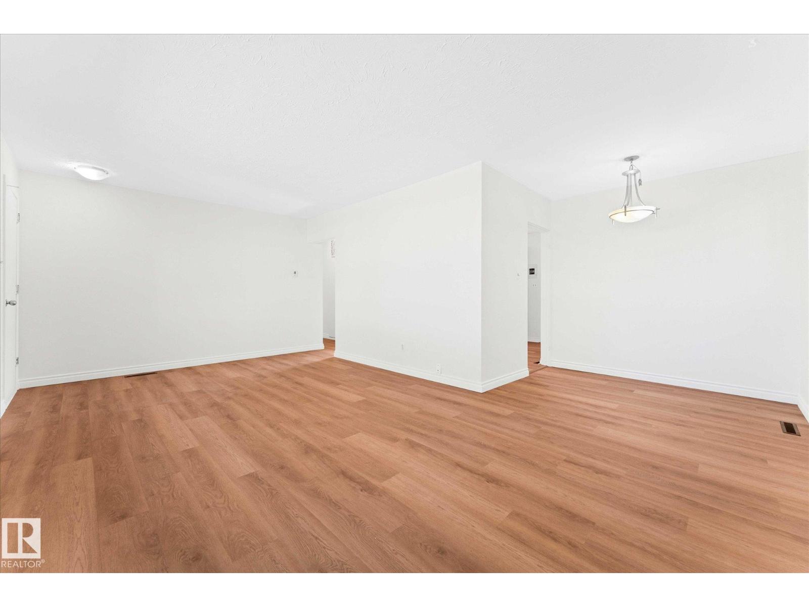16437 106 Av Nw, Edmonton, Alberta  T5P 0X1 - Photo 6 - E4460934
