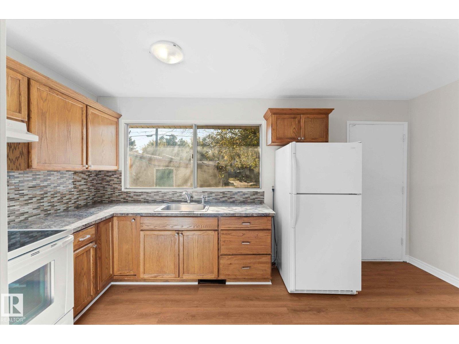 16437 106 Av Nw, Edmonton, Alberta  T5P 0X1 - Photo 12 - E4460934