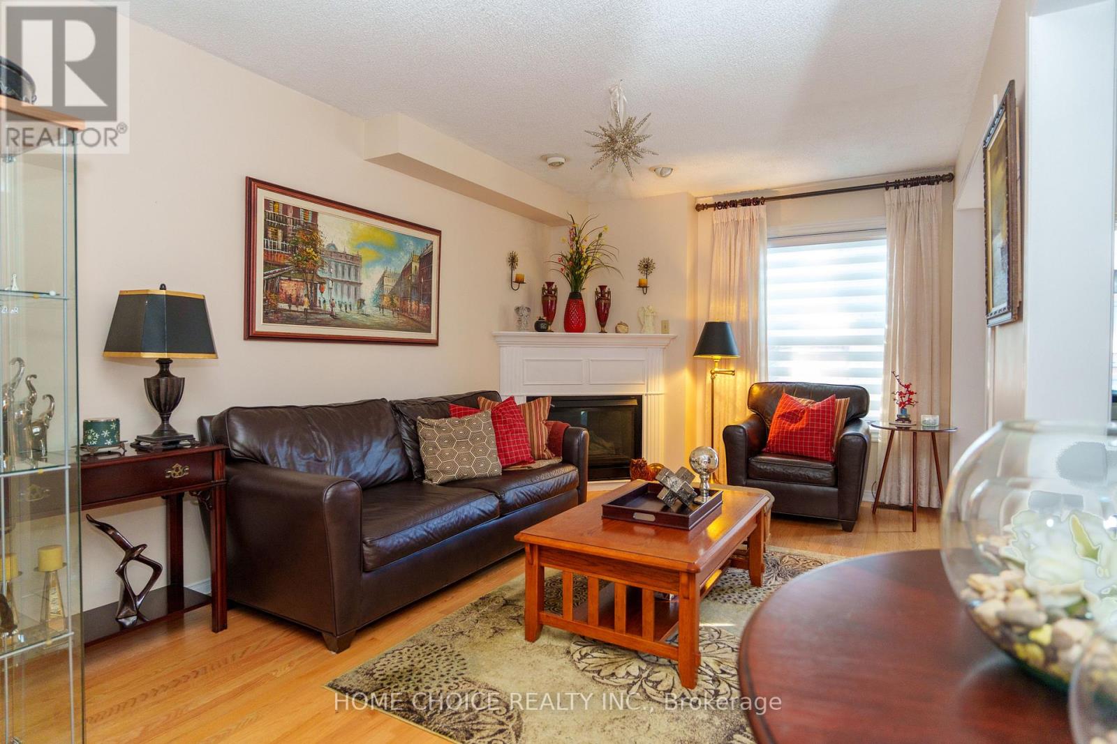 914 Applecroft Circle, Mississauga, Ontario  L5V 2A7 - Photo 11 - W12445611