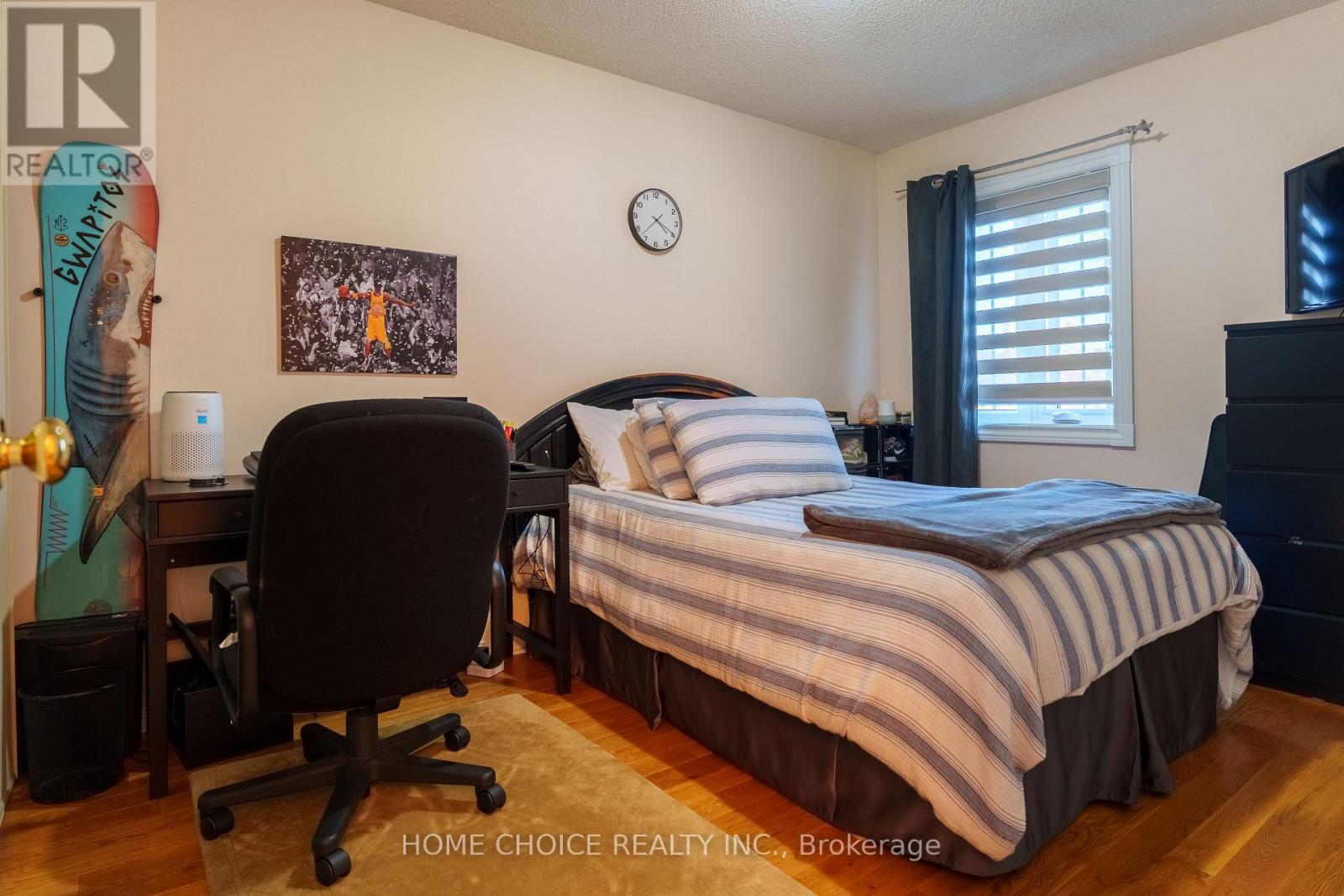 914 Applecroft Circle, Mississauga, Ontario  L5V 2A7 - Photo 16 - W12445611