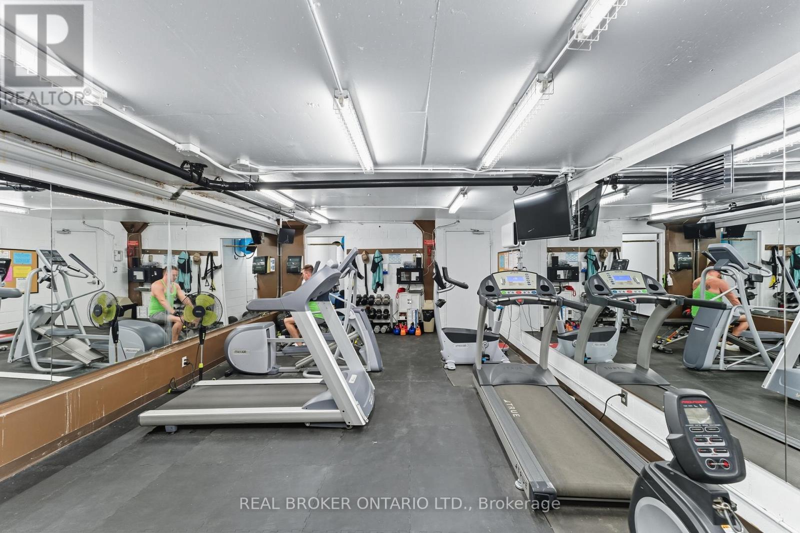 907 - 158c Mcarthur Avenue, Ottawa, Ontario  K1L 8E7 - Photo 23 - X12445612