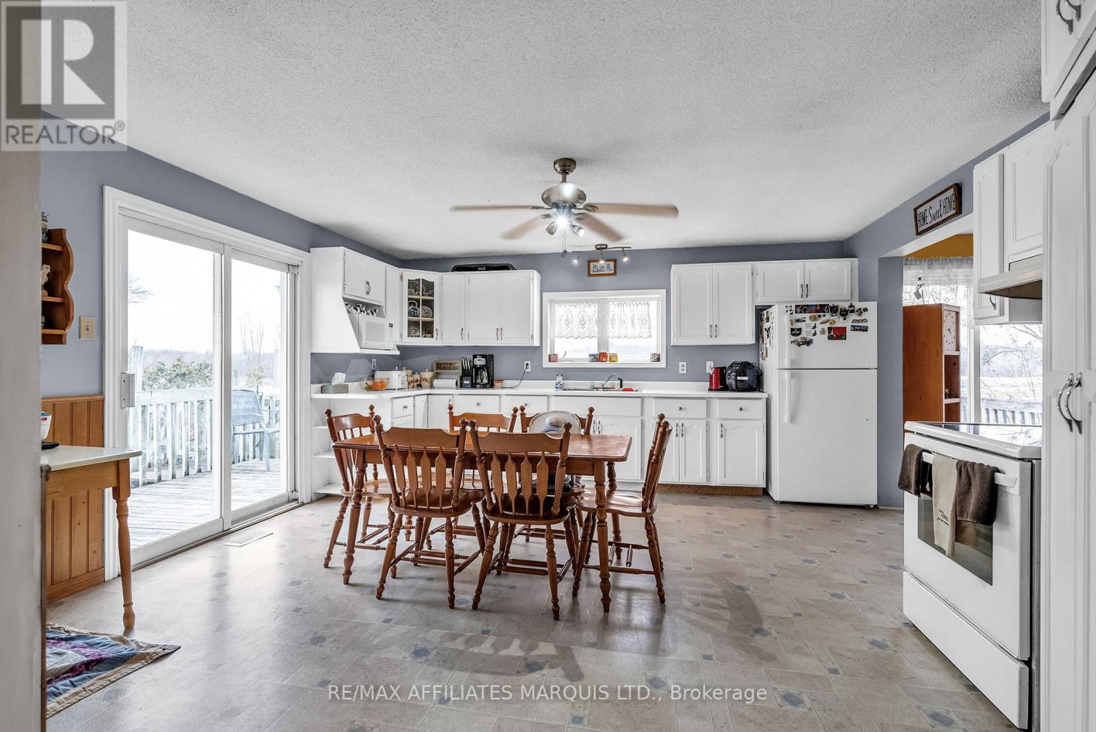 16172 Rush City Road, North Stormont, Ontario  K0C 1V0 - Photo 4 - X12441189