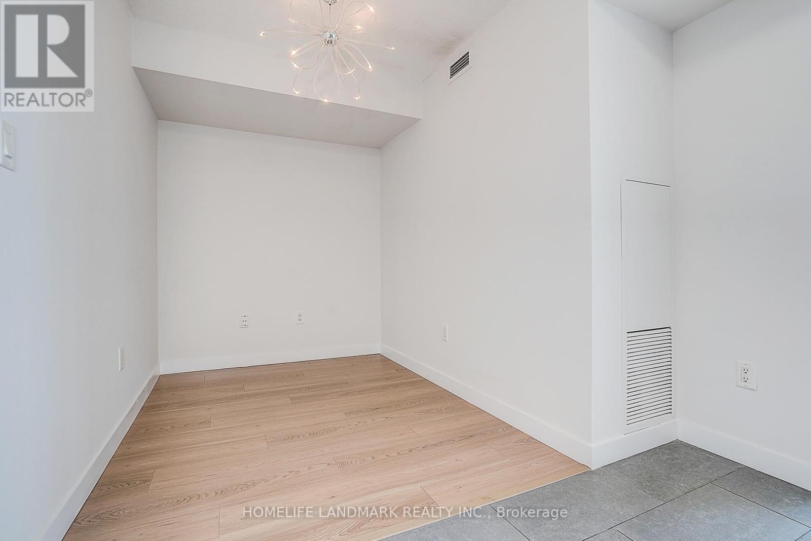 4602 - 15 Fort York Boulevard, Toronto, Ontario  M5V 3Y4 - Photo 8 - C12445615
