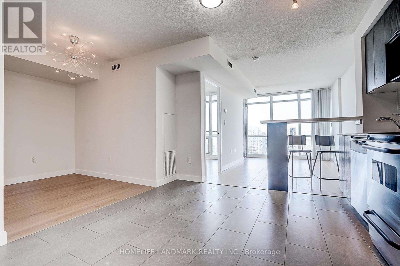 4602 - 15 Fort York Boulevard, Toronto, Ontario  M5V 3Y4 - Photo 9 - C12445615