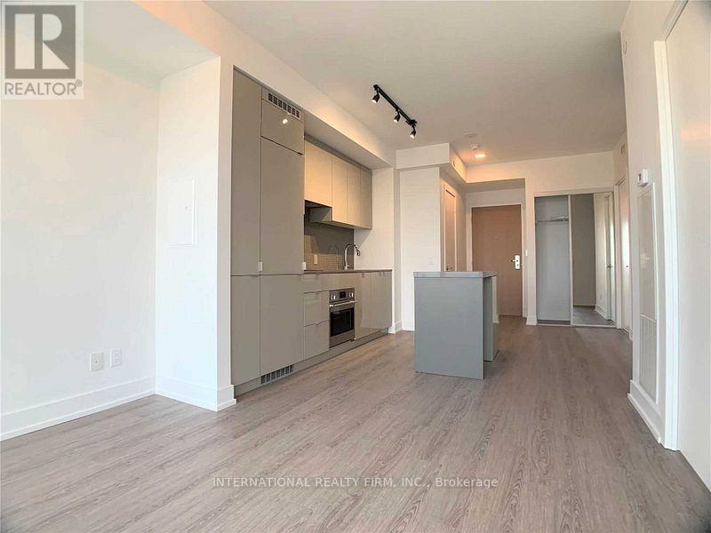 4806 - 7 Grenville Street, Toronto, Ontario  M4Y 1A1 - Photo 12 - C12445616