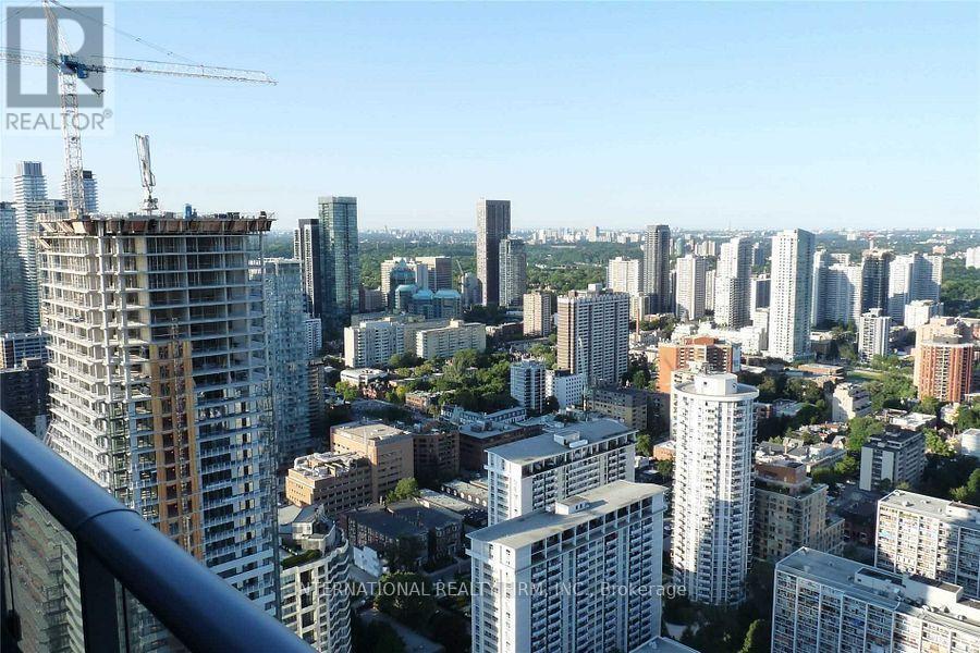 4806 - 7 Grenville Street, Toronto, Ontario  M4Y 1A1 - Photo 3 - C12445616