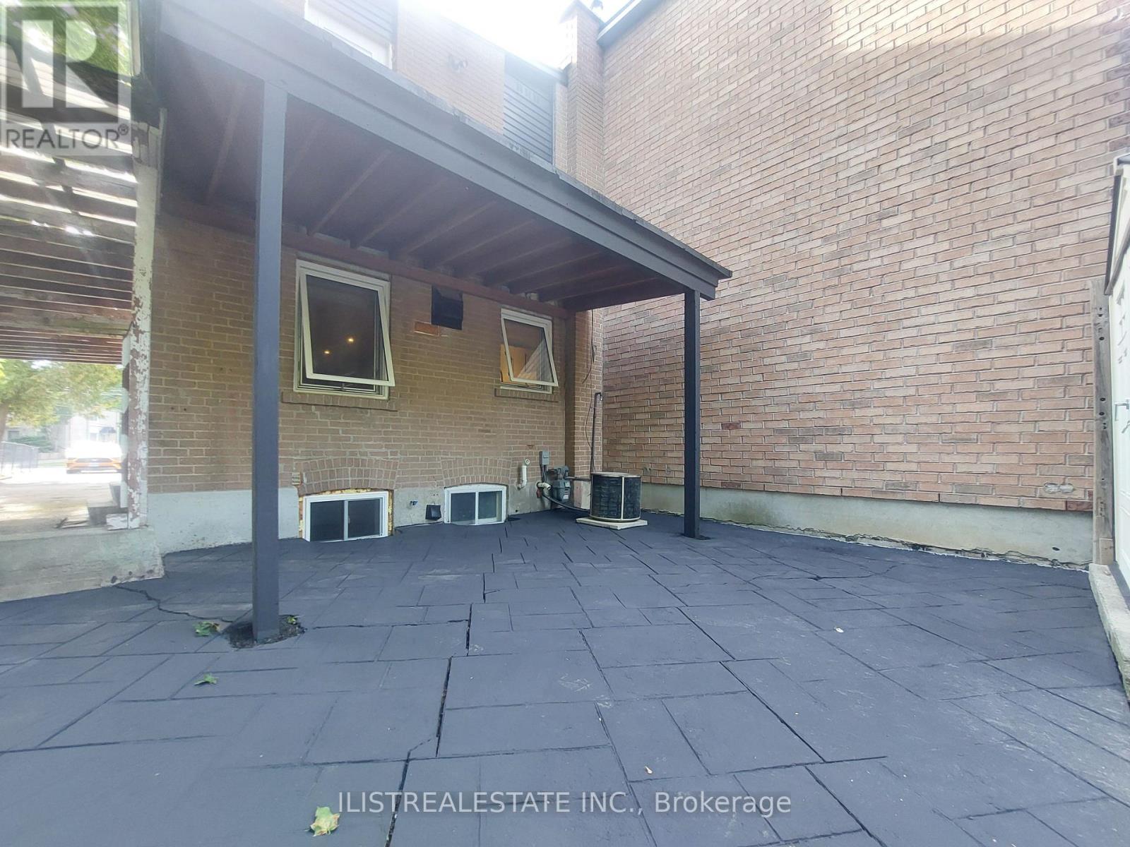 43 Anaconda Avenue, Toronto, Ontario  M1L 4M1 - Photo 24 - E12413912
