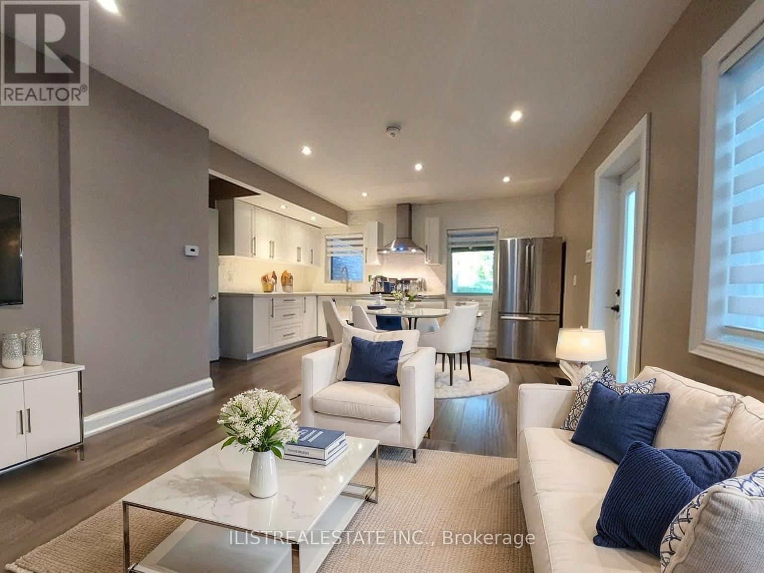 43 Anaconda Avenue, Toronto, Ontario  M1L 4M1 - Photo 5 - E12413912