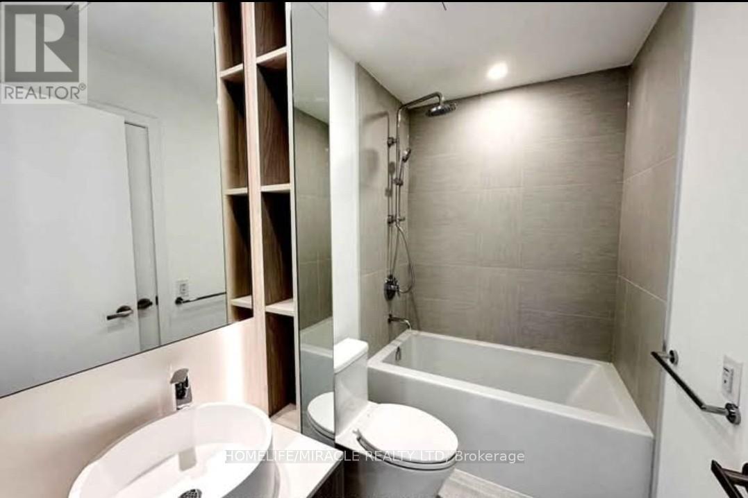 1411 - 28 Ann Street, Mississauga, Ontario  L5G 0E1 - Photo 7 - W12445439