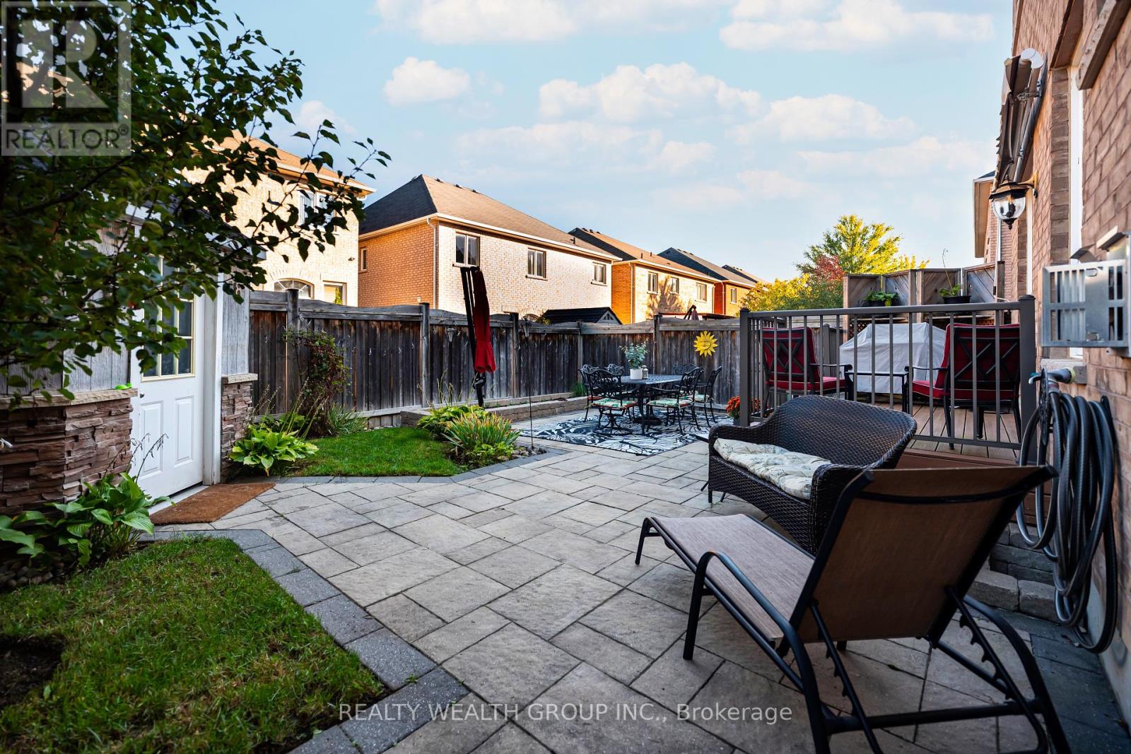 8 Homerton Avenue, Richmond Hill, Ontario  L4E 0V9 - Photo 22 - N12445621