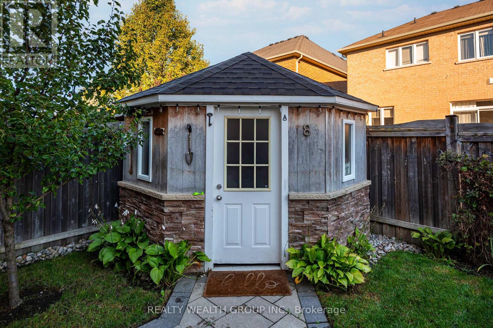 8 Homerton Avenue, Richmond Hill, Ontario  L4E 0V9 - Photo 25 - N12445621