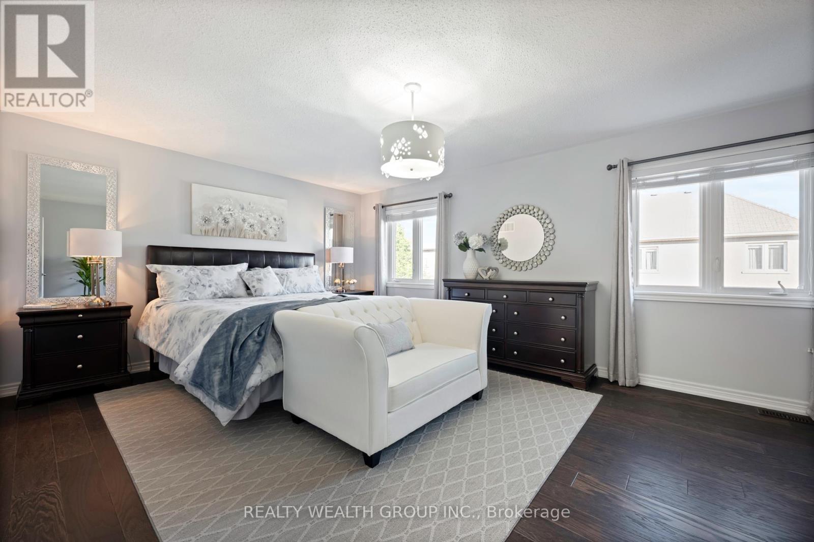 8 Homerton Avenue, Richmond Hill, Ontario  L4E 0V9 - Photo 34 - N12445621