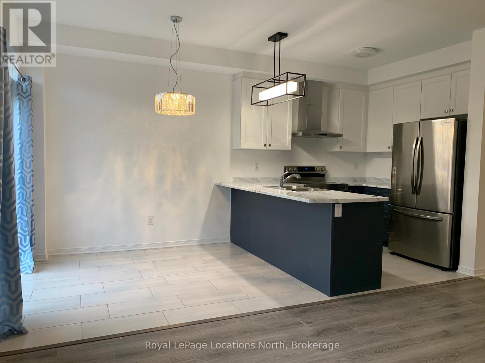 15 Kirby Avenue, Collingwood, Ontario  L9Y 3V3 - Photo 4 - S12445629