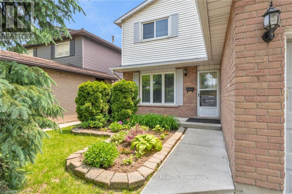 14 OCEANIC DRIVE, Hamilton, Ontario