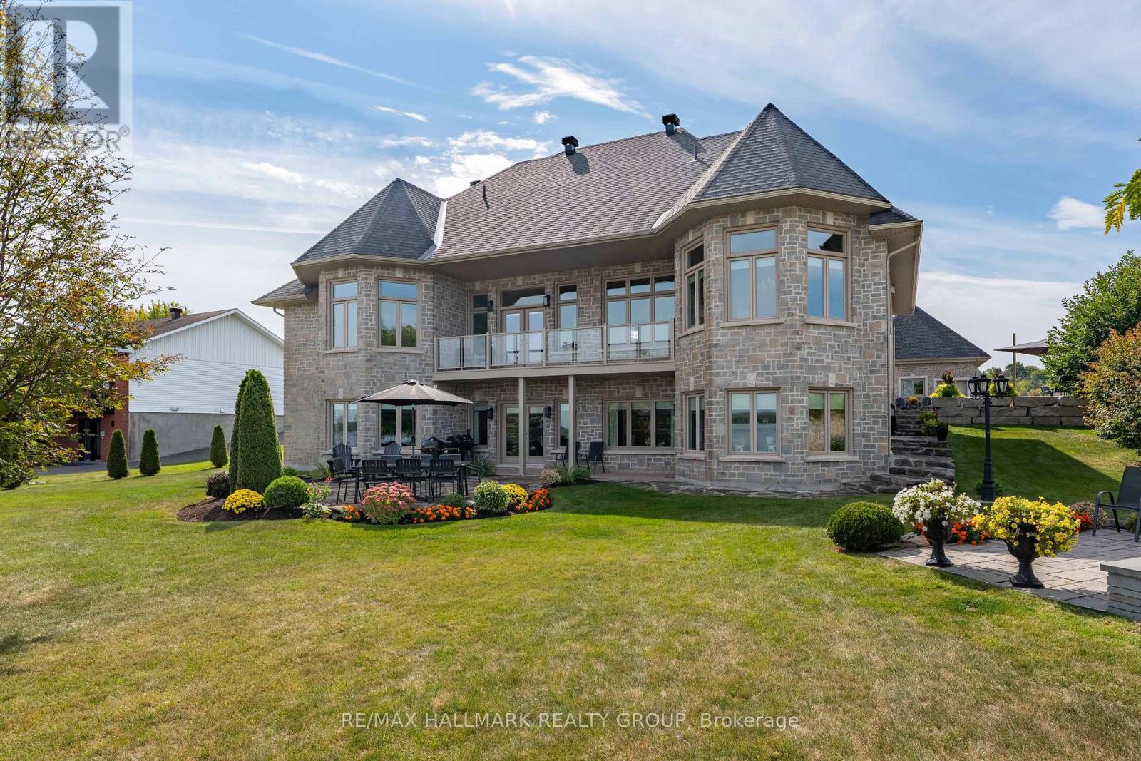 3285 Front Road S, East Hawkesbury, Ontario  K6A 2R2 - Photo 12 - X12445631