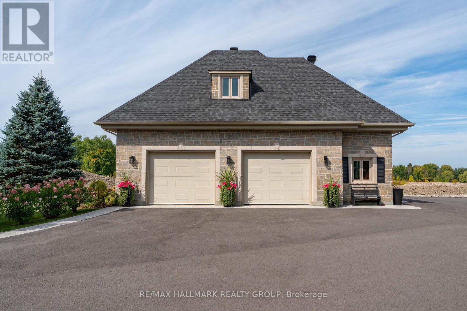 3285 Front Road S, East Hawkesbury, Ontario  K6A 2R2 - Photo 18 - X12445631