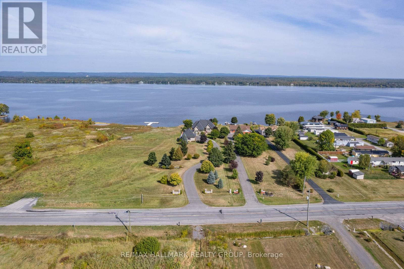 3285 Front Road S, East Hawkesbury, Ontario  K6A 2R2 - Photo 3 - X12445631