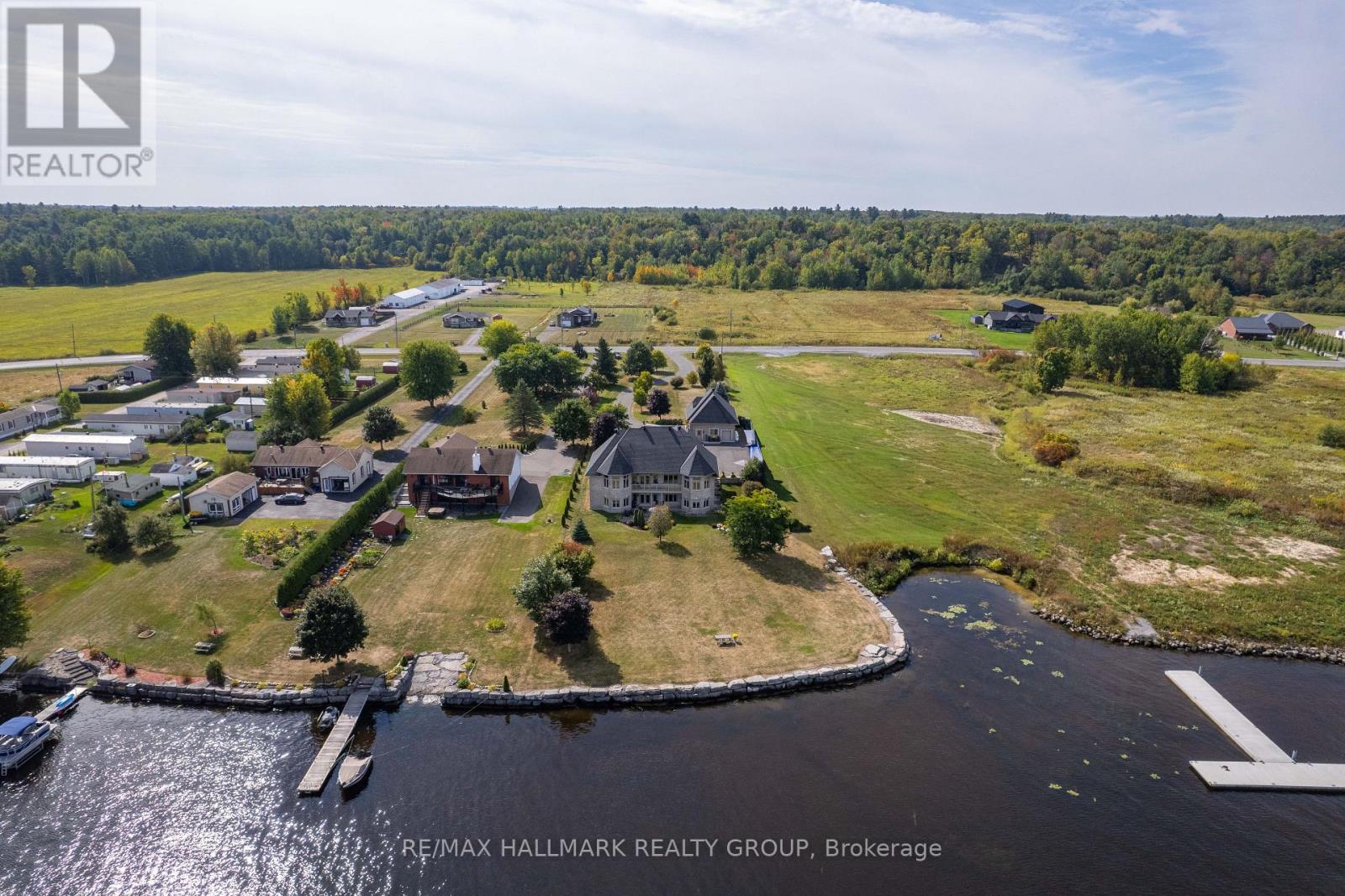 3285 Front Road S, East Hawkesbury, Ontario  K6A 2R2 - Photo 4 - X12445631