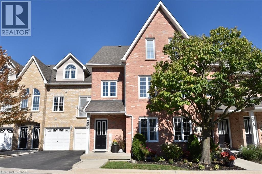 2075 Walkers Line Unit# 203, Burlington, Ontario  L7M 4G7 - Photo 1 - 40776501