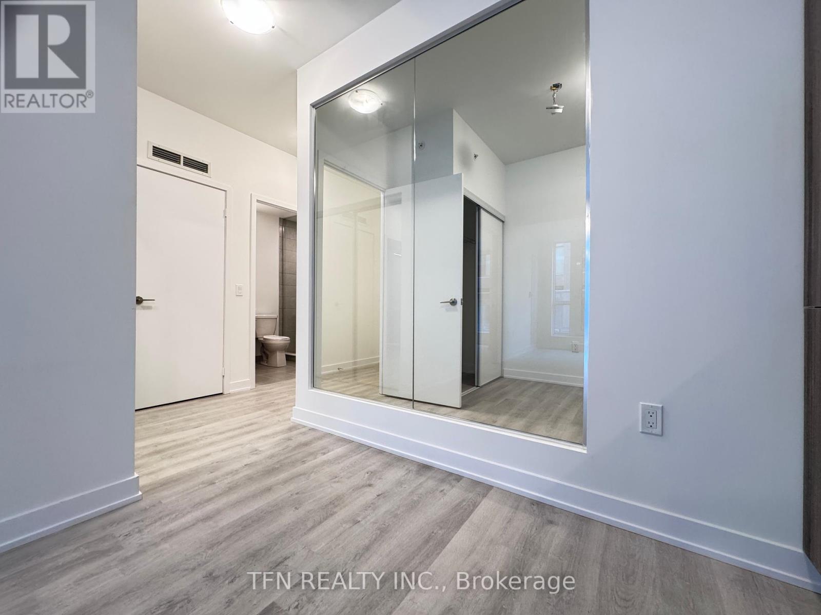 624 - 15 Richardson Street, Toronto, Ontario  M5A 0Y5 - Photo 2 - C12445634