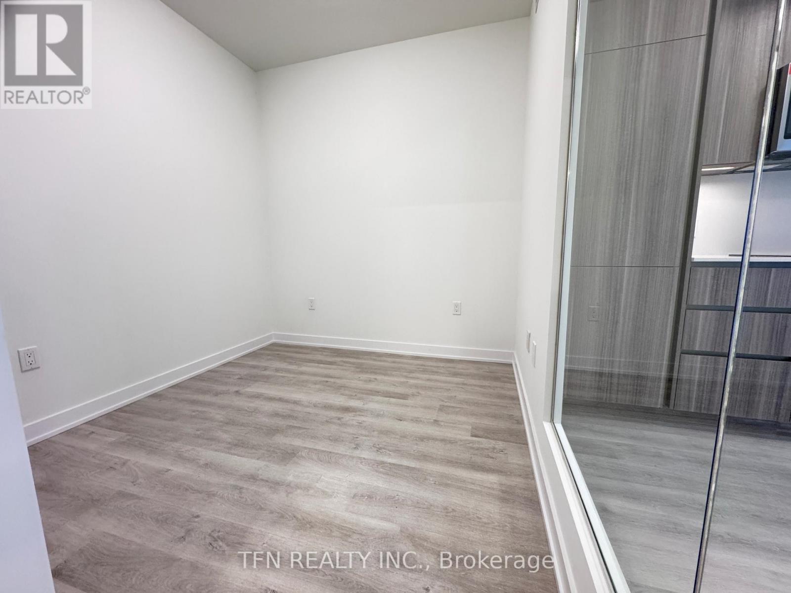 624 - 15 Richardson Street, Toronto, Ontario  M5A 0Y5 - Photo 4 - C12445634