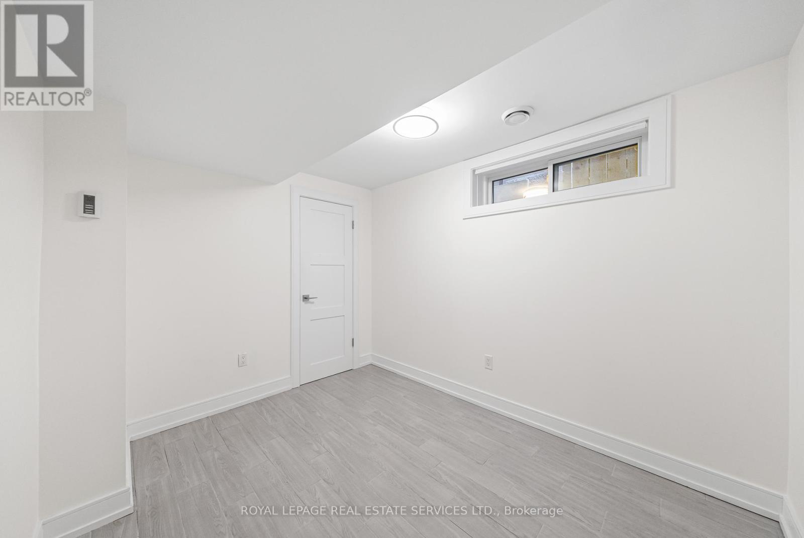 3 - 50 Arcadian Circle, Toronto, Ontario  M8W 2Y9 - Photo 10 - W12445635