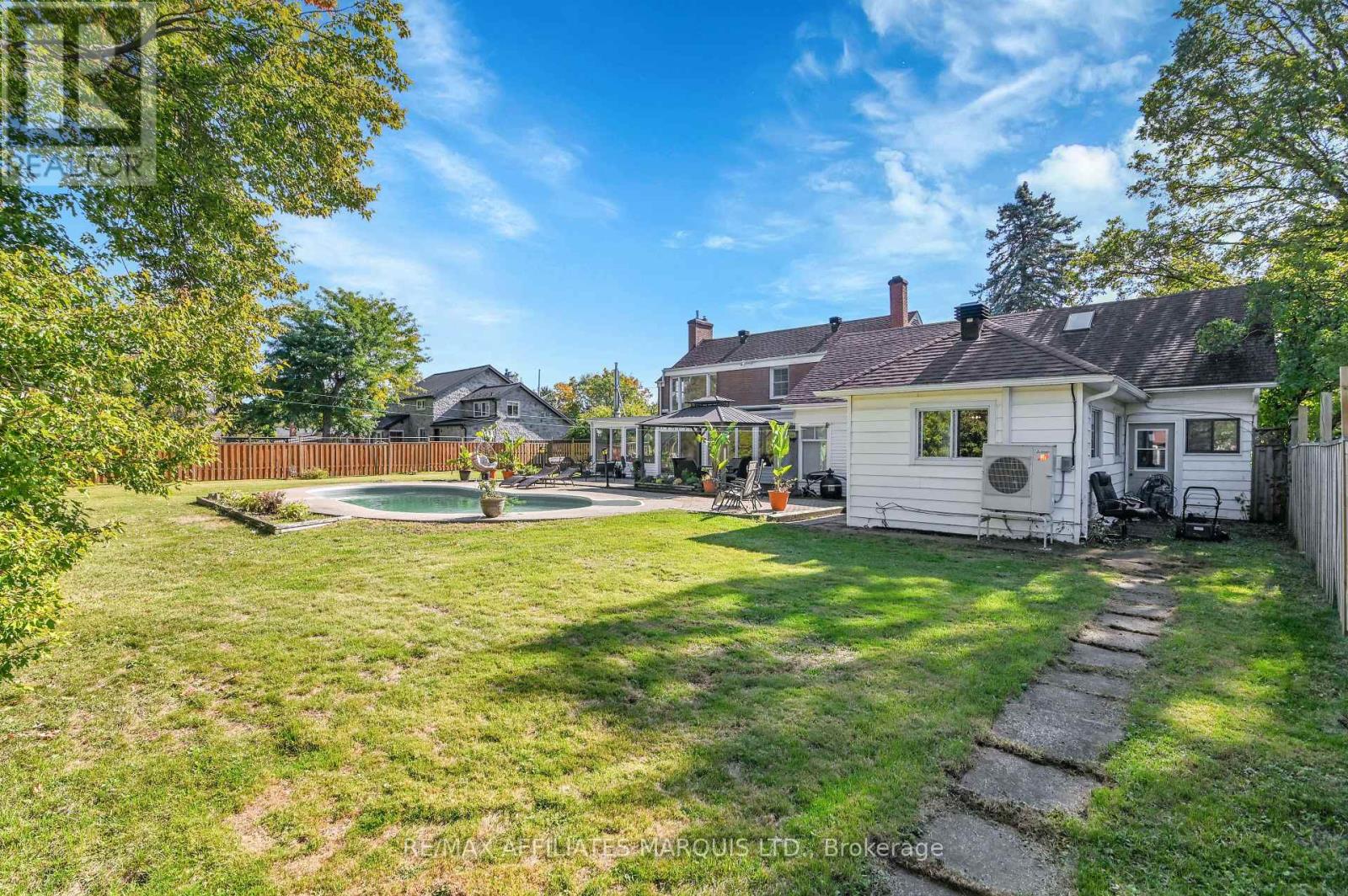 1603 Peter Street, Cornwall, Ontario  K6J 1W7 - Photo 44 - X12445639