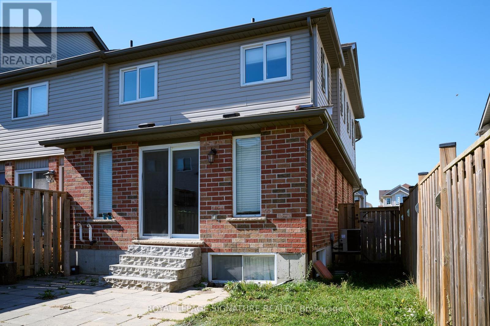 16 Chantilly Street, Kitchener, Ontario  N2R 1V6 - Photo 31 - X12293422