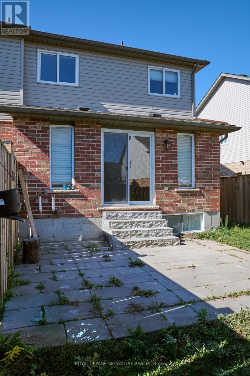 16 Chantilly Street, Kitchener, Ontario  N2R 1V6 - Photo 32 - X12293422