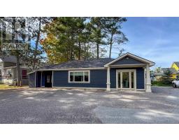 1004 MAPLE STREET, Muskoka Lakes, Ontario