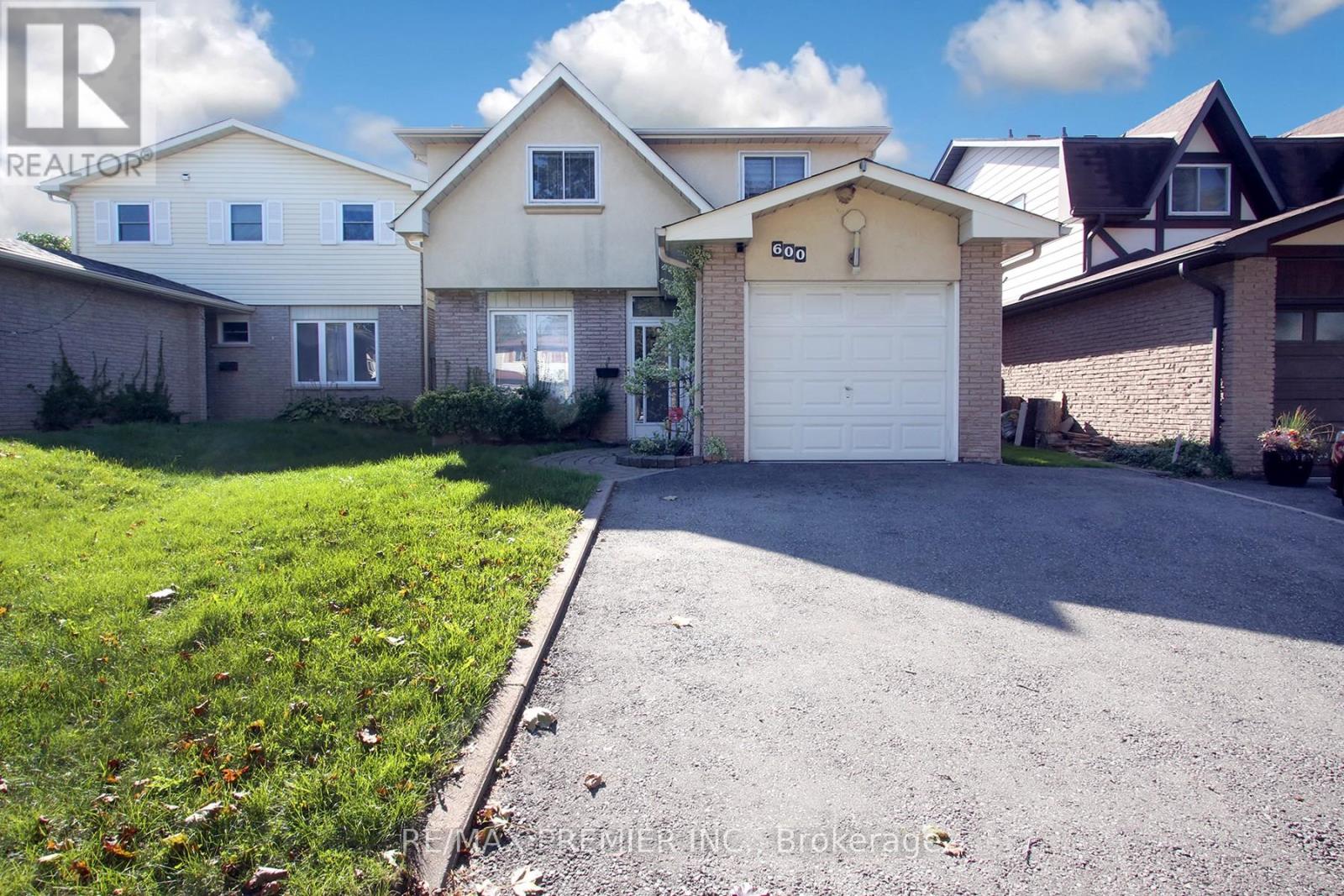 600 Stonebridge Lane, Pickering (West Shore), Ontario  L1W 3B3 - Photo 1 - E12445644