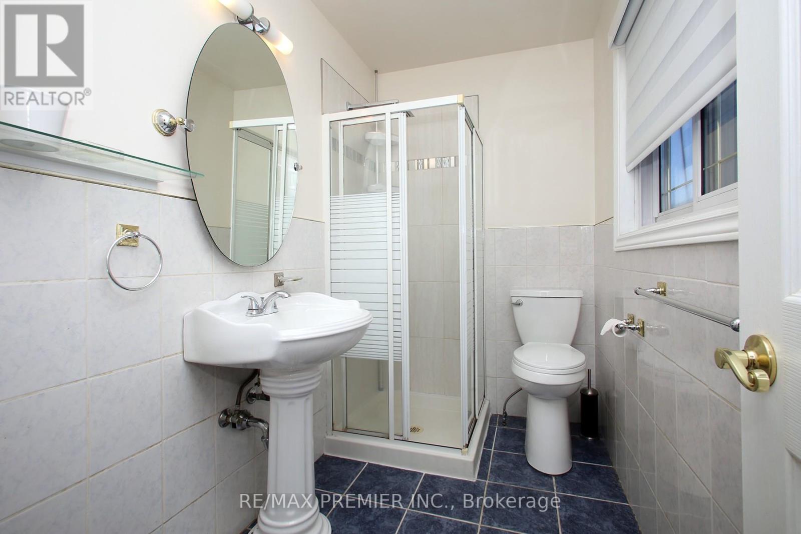 600 Stonebridge Lane, Pickering (West Shore), Ontario  L1W 3B3 - Photo 25 - E12445644