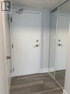 1602 - 350 Webb Drive, Mississauga, Ontario  L5B 3W4 - Photo 23 - W12400304