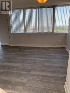 1602 - 350 Webb Drive, Mississauga, Ontario  L5B 3W4 - Photo 10 - W12400304