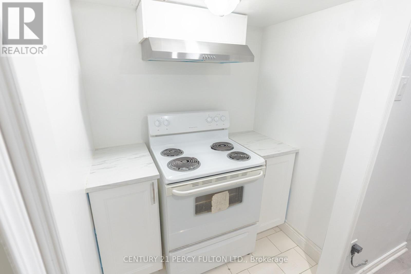 4533 Sixth Avenue, Niagara Falls, Ontario  L2E 4T2 - Photo 16 - X12435727