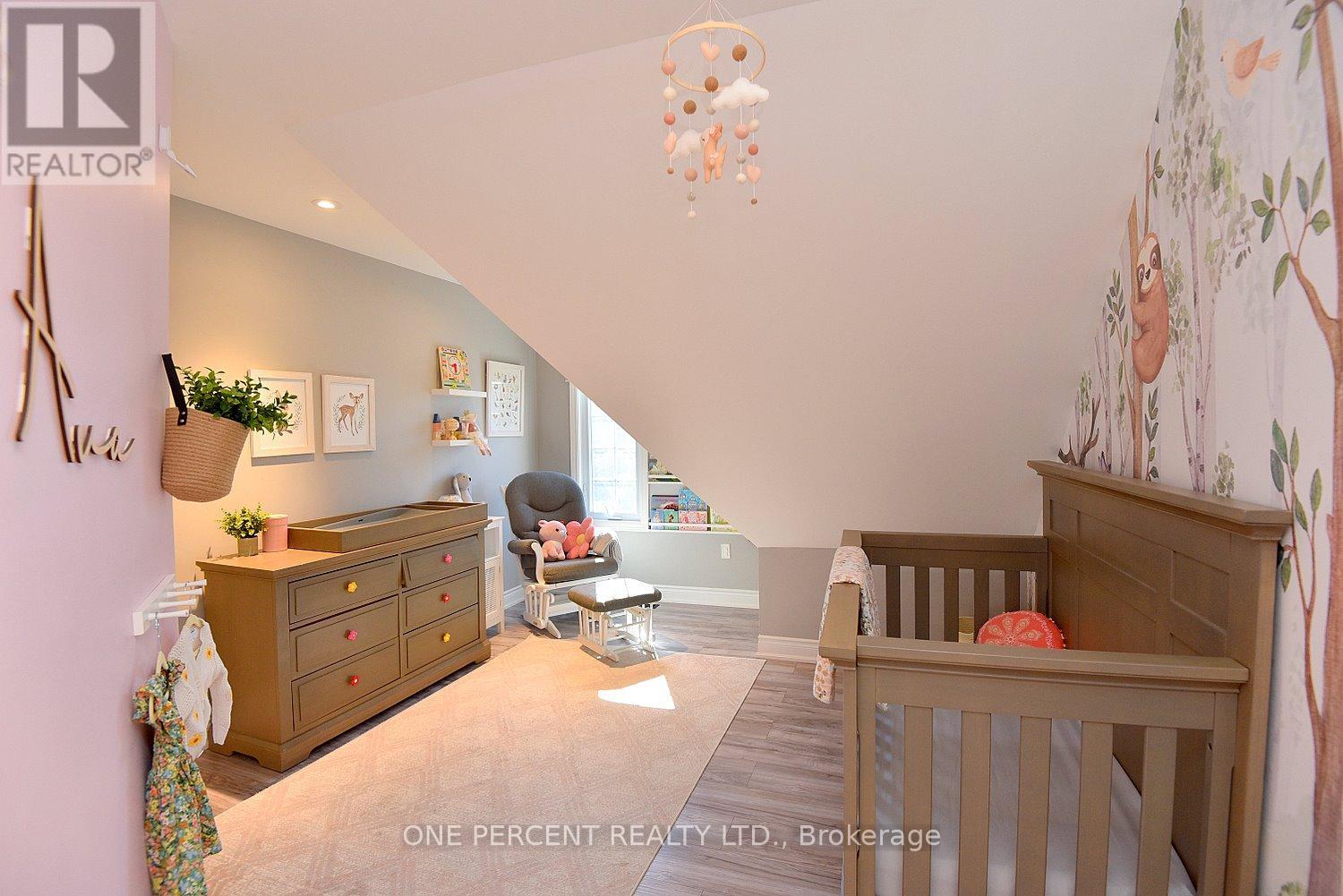 203 - 2075 Walkers Line, Burlington, Ontario  L7M 4G7 - Photo 22 - W12445645