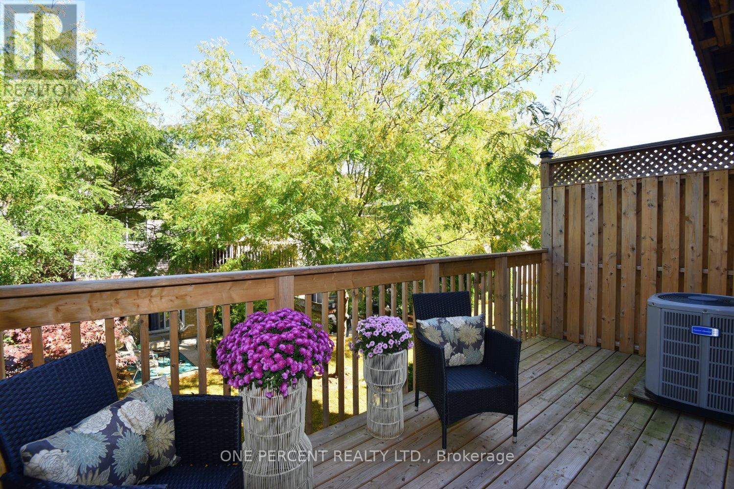 203 - 2075 Walkers Line, Burlington, Ontario  L7M 4G7 - Photo 8 - W12445645