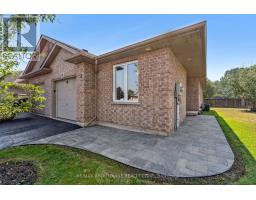 66 BRIDGEWATER COURT, Welland, Ontario