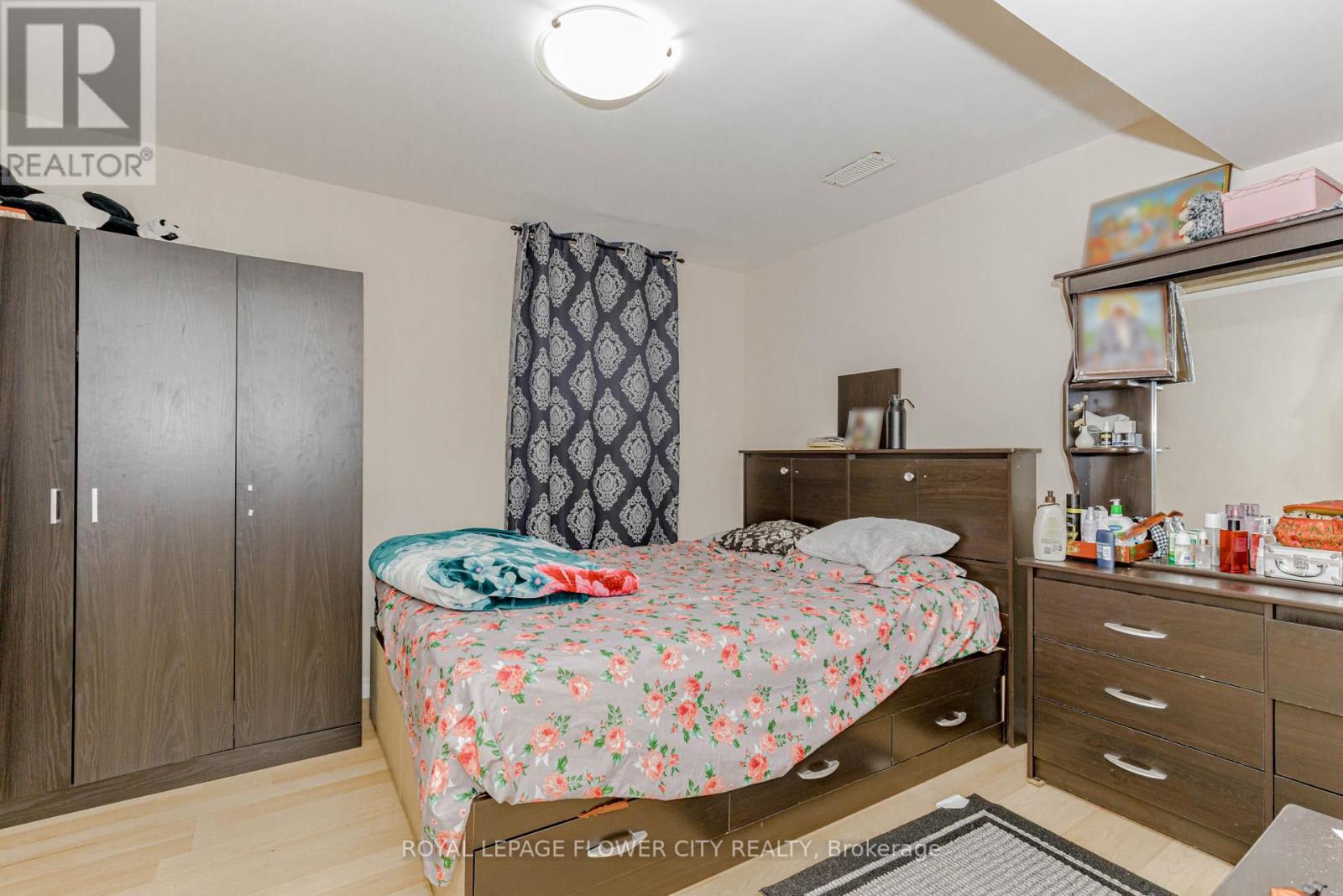 12 Fieldview Drive, Brampton, Ontario  L6P 2X7 - Photo 44 - W12436583
