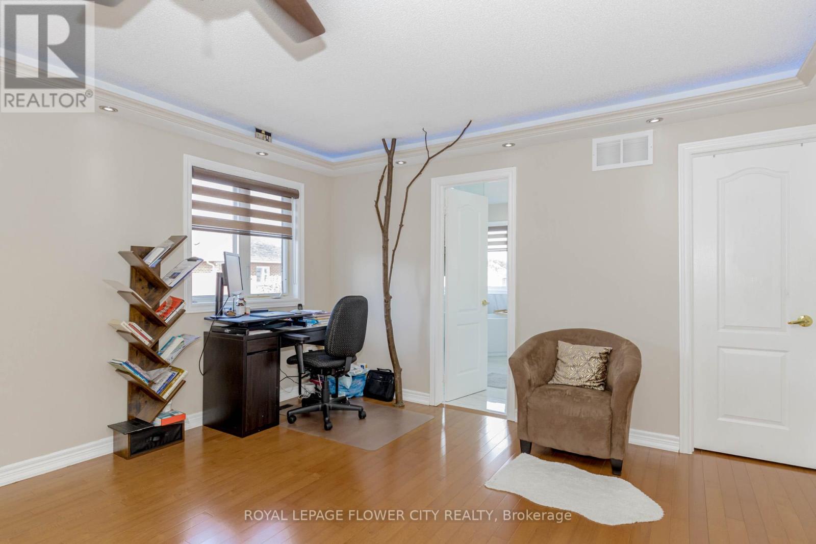 12 Fieldview Drive, Brampton, Ontario  L6P 2X7 - Photo 22 - W12436583