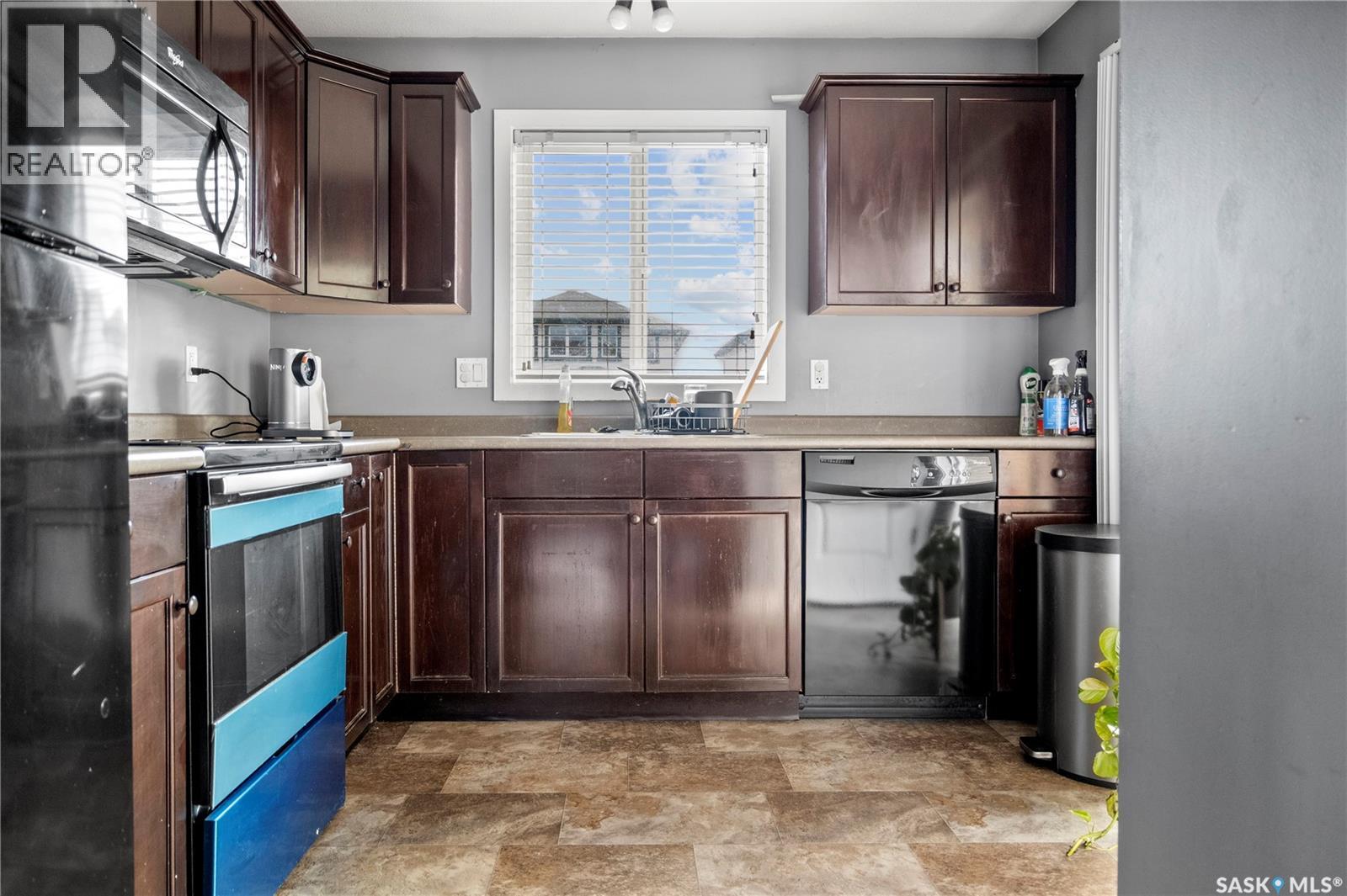 35 5004 James Hill Road, Regina, Saskatchewan  S4W 0B8 - Photo 13 - SK020081