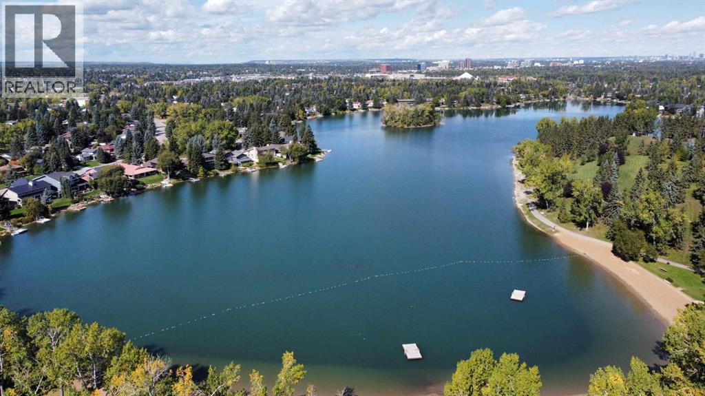 144 Lake Wapta Rise Se, Calgary, Alberta  T2J 2M9 - Photo 2 - A2233836