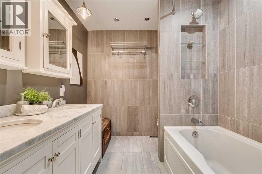 144 Lake Wapta Rise Se, Calgary, Alberta  T2J 2M9 - Photo 21 - A2233836