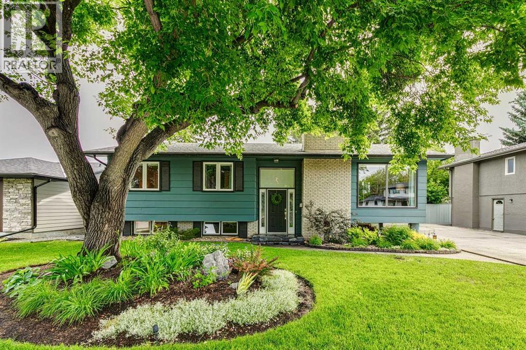 144 Lake Wapta Rise SE, Calgary, Alberta