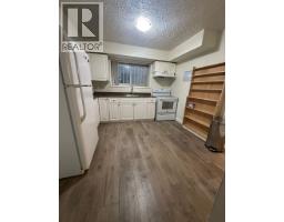 Lower-2185 CASSIAR STREET, Vancouver, British Columbia