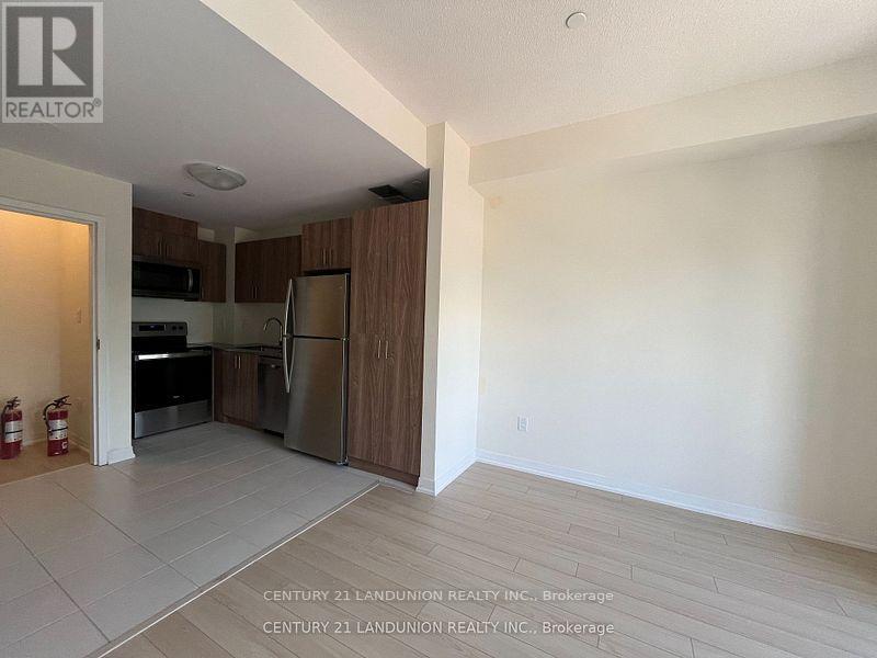 15 - 255 Mclevin Avenue, Toronto, Ontario  M1B 0E8 - Photo 7 - E12445657