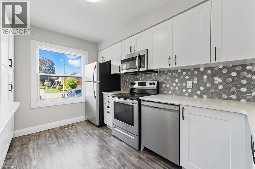 275 Sydney Avenue S Unit# 2, Waterloo, Ontario  N2G 3V8 - Photo 4 - 40776379